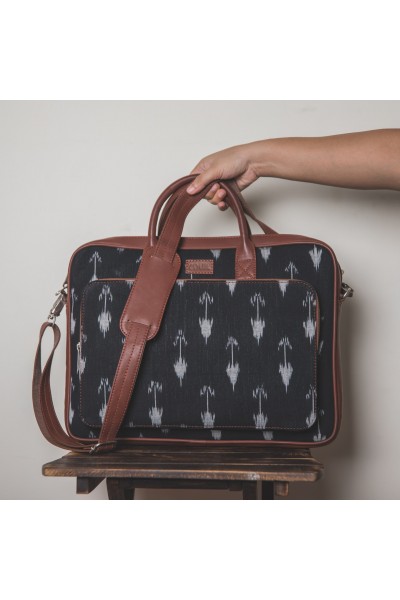 Ikat Arrow Laptop Bag